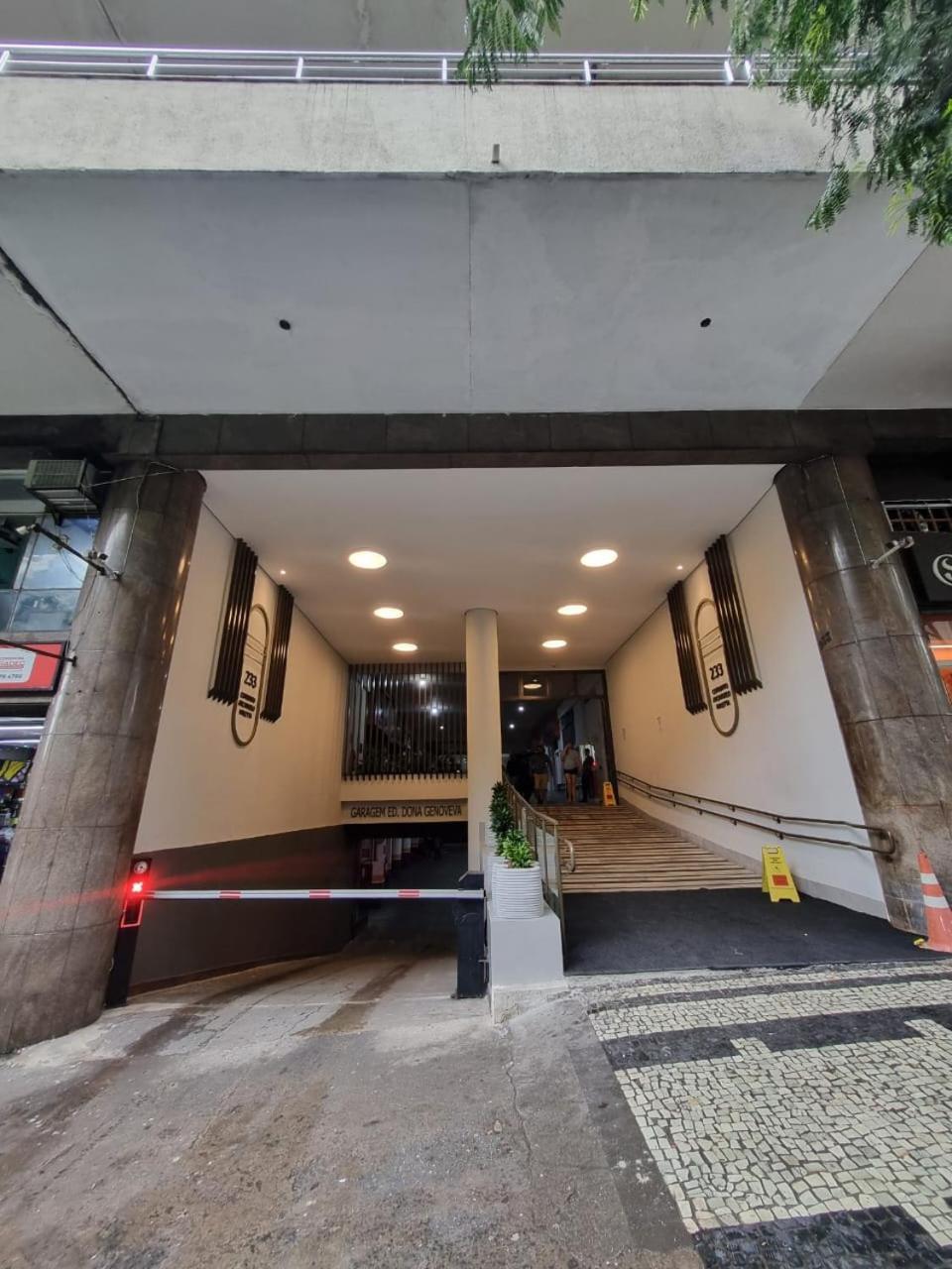 Comodidade e Segurança no Centro Belo Horizonte Exterior foto